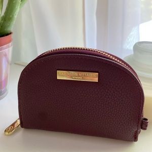 Adrienne Vittadini wallet